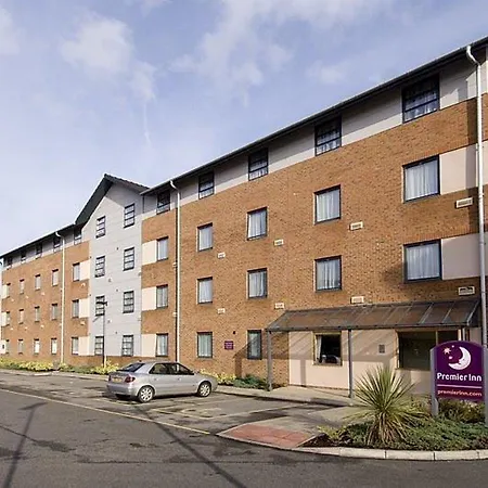 Premier Inn Manchester West Didsbury-2